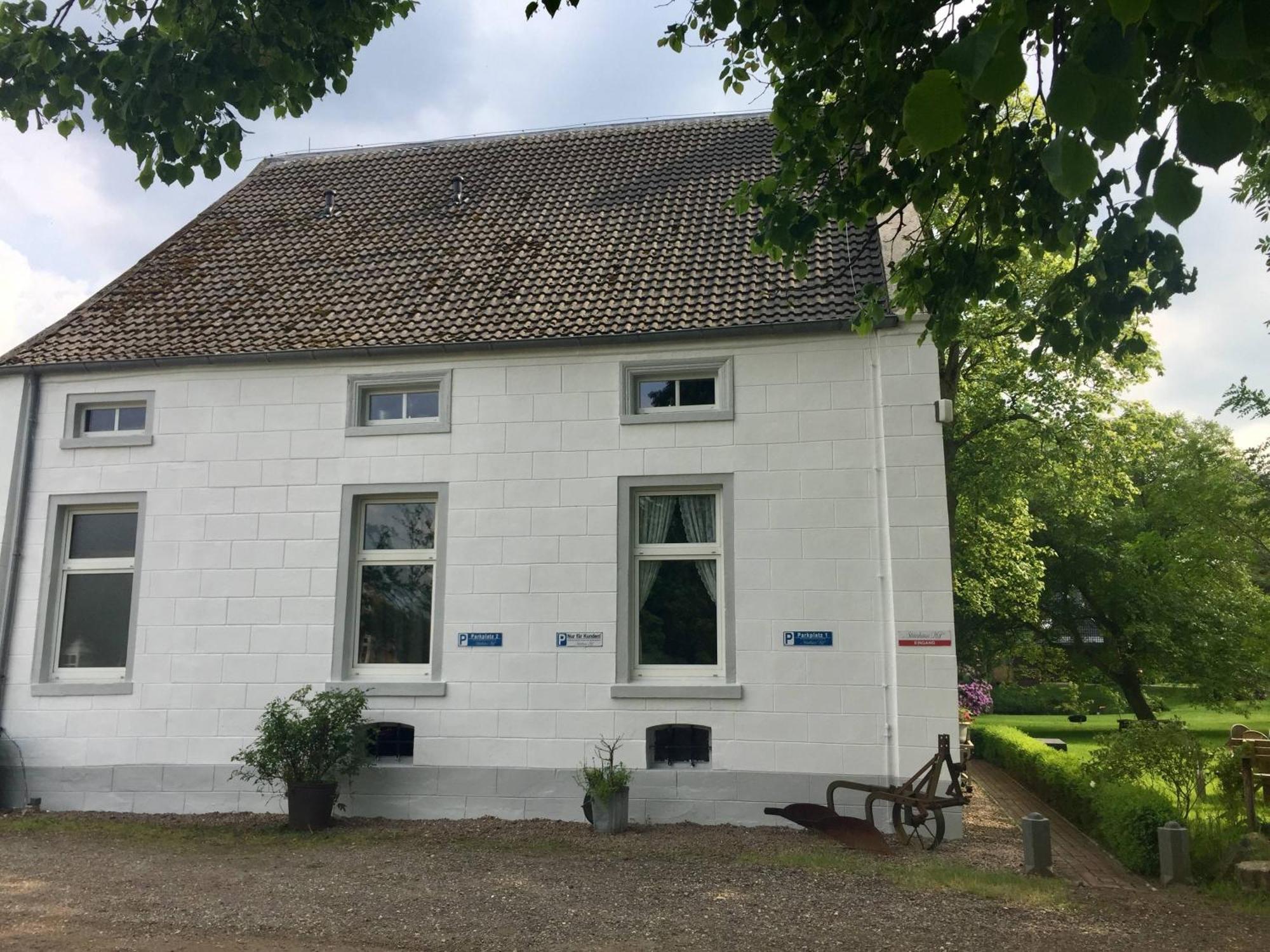 Steinhaus Hof Villa Bunde  Rom bilde